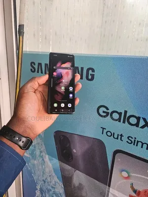 Nouveau Samsung Galaxy Z Fold 3 512 GB Bronze