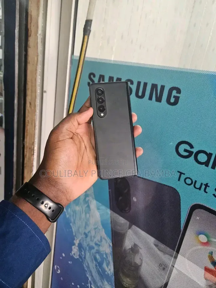 Nouveau Samsung Galaxy Z Fold 3 512 GB Bronze
