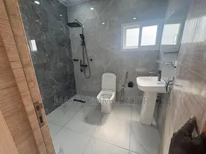 2chbre Appartement dans Massa Immobilier, Cocody à Vendre