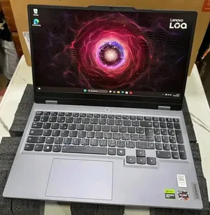 Nouveau Lenovo LOQ 15ARP9 16GB Intel Core i5 SSD 512GB