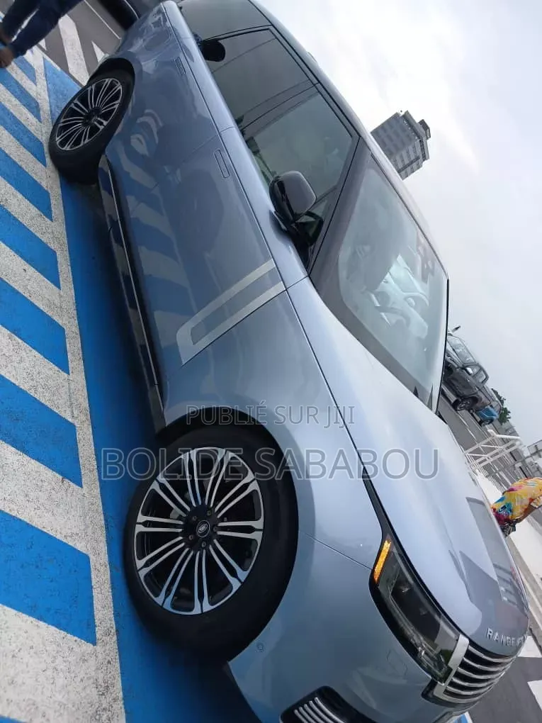 Nouveau Rover Land 2024 Bleu