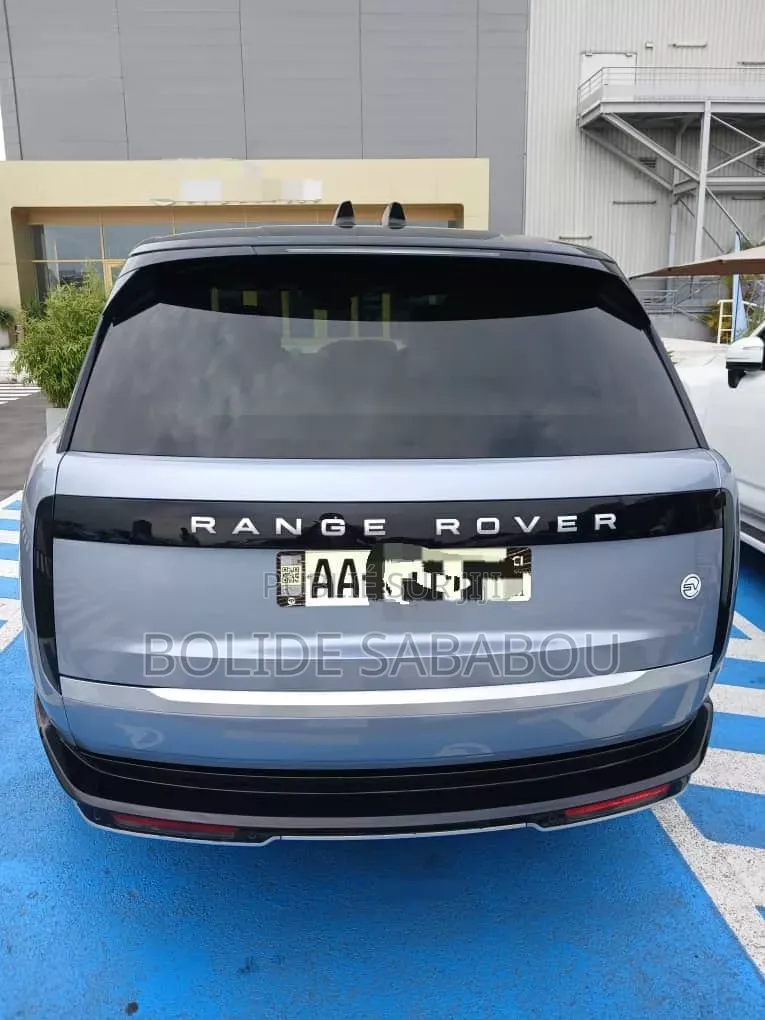 Nouveau Rover Land 2024 Bleu