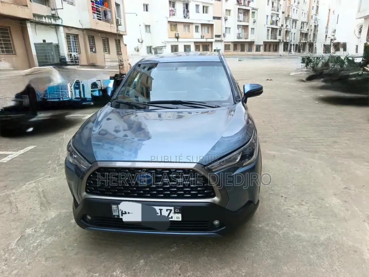 Toyota Corolla Cross 2025 Bleu