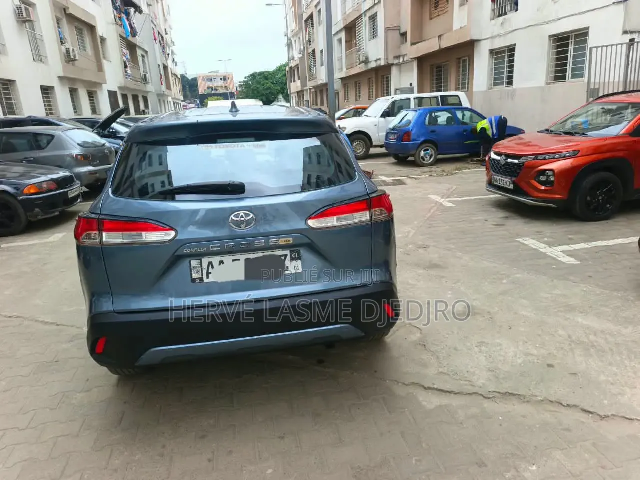 Toyota Corolla Cross 2025 Bleu