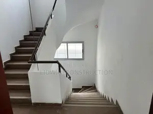 1chbre Appartement dans Le Plateau à Vendre