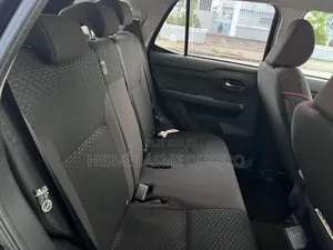 Toyota Raize 2025 Bleu