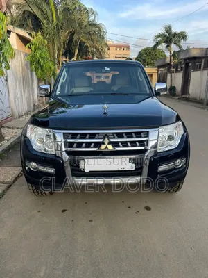 Mitsubishi Pajero 2024 Noir