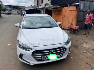 Hyundai Elantra SE 2018 Blanc