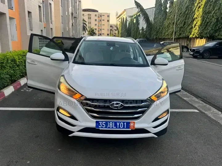 Hyundai Tucson SE AWD 2019 Noir