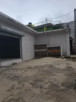Magasin en Location