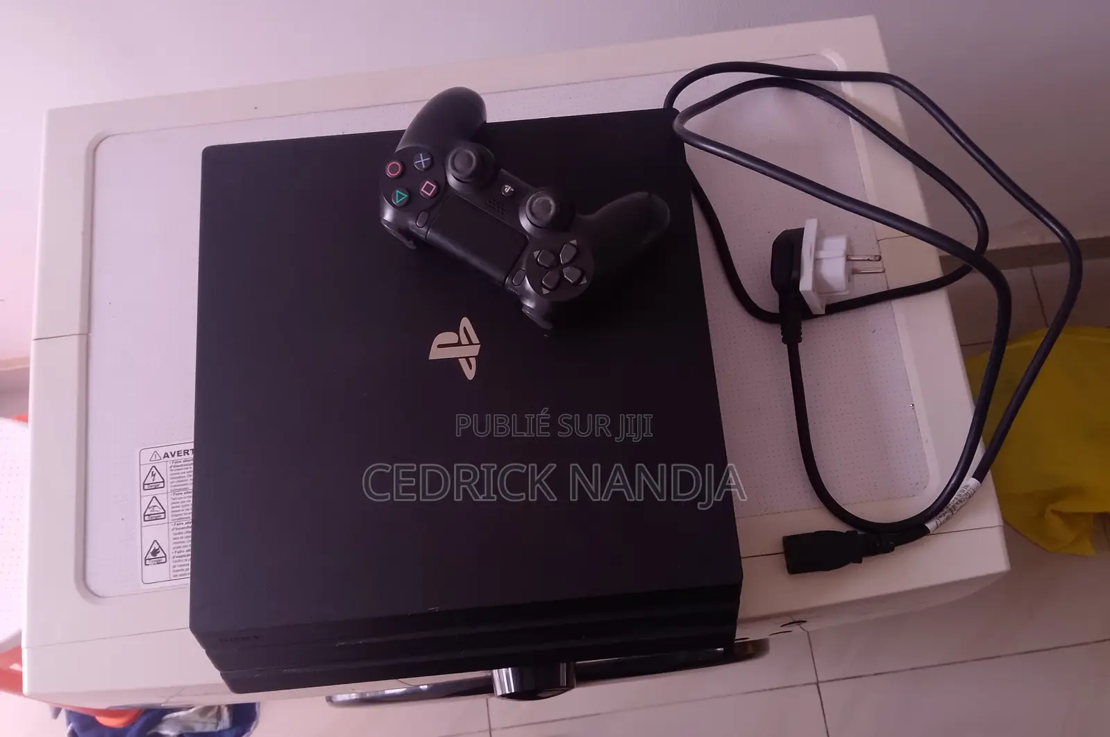 Vente De PS4 PRO