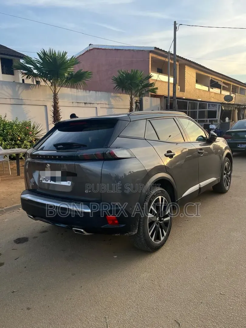 Peugeot 2008 1.2 PureTech (130 Hp) 2021 Gris