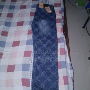 Jean À La Mode
