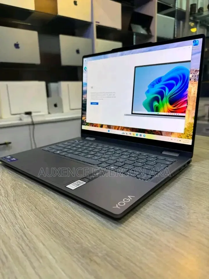 Nouveau Lenovo ThinkPad X1 Yoga 16GB Intel Core i7 SSD 512GB