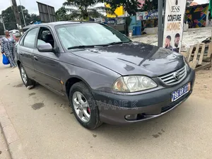 Toyota Avensis 2008 Noir