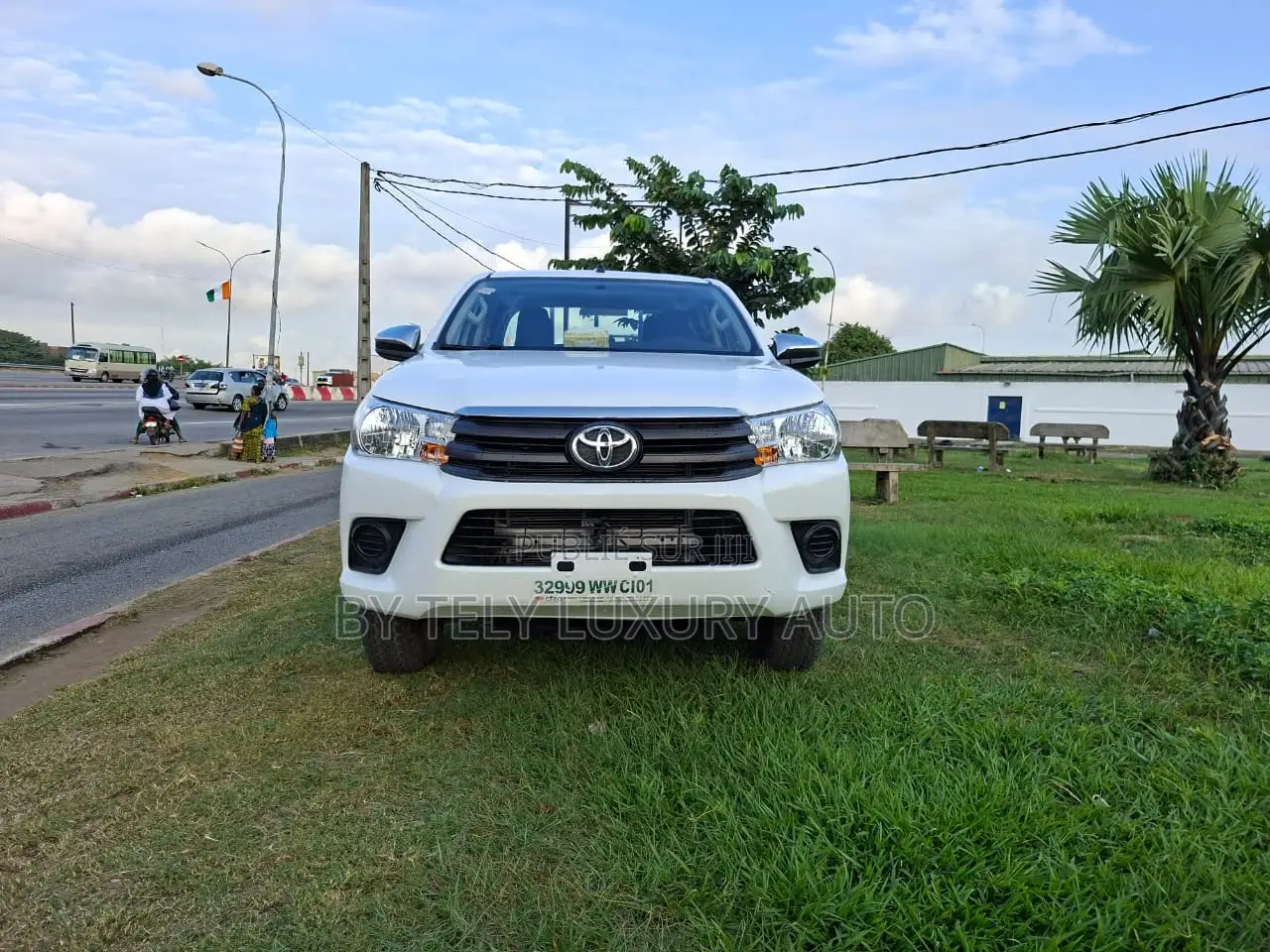 Nouveau Toyota Hilux 2024 Blanc