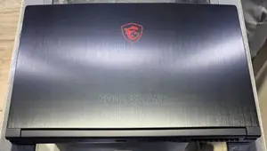 Ordinateur portable MSI GF65 Thin 10UE 16GB Intel Core i5 SSD 512GB