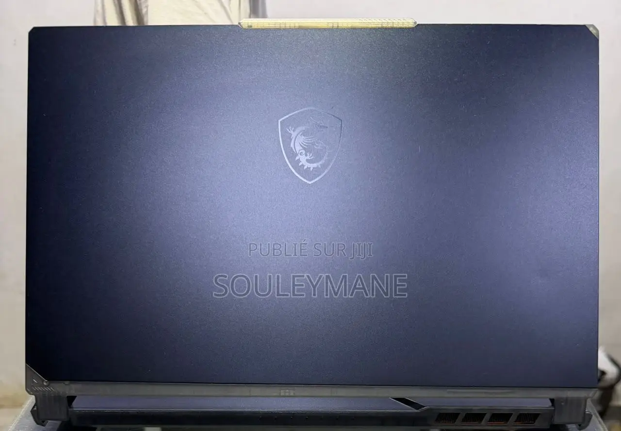 Ordinateur portable MSI Cyborg 15 16GB Intel Core i5 SSD 1T