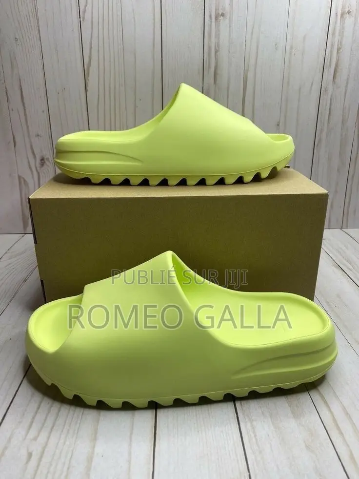 Sandale Yeezy