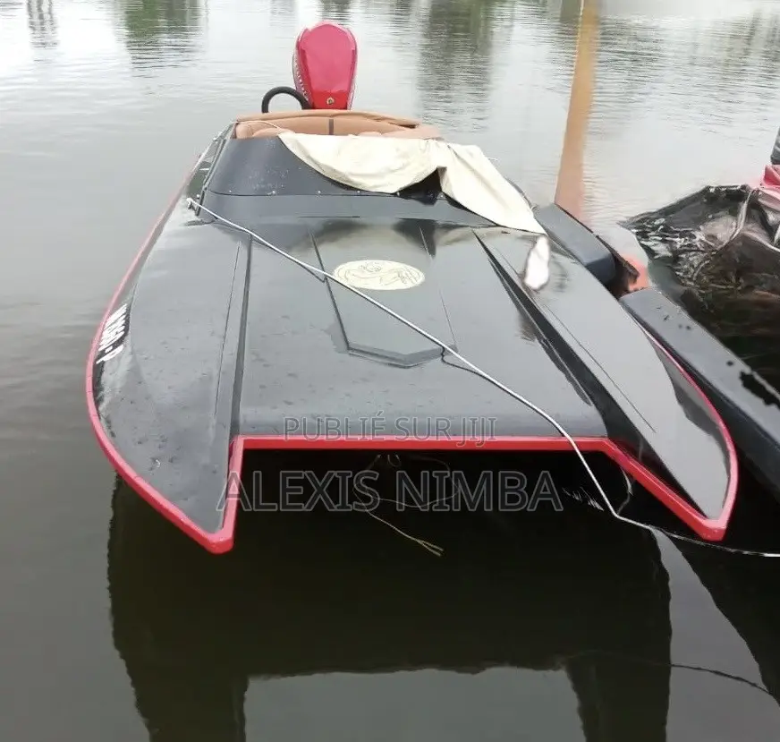 Bateau Batman Debo 300cv a Besoin De Réparation Sans Chariot 9million