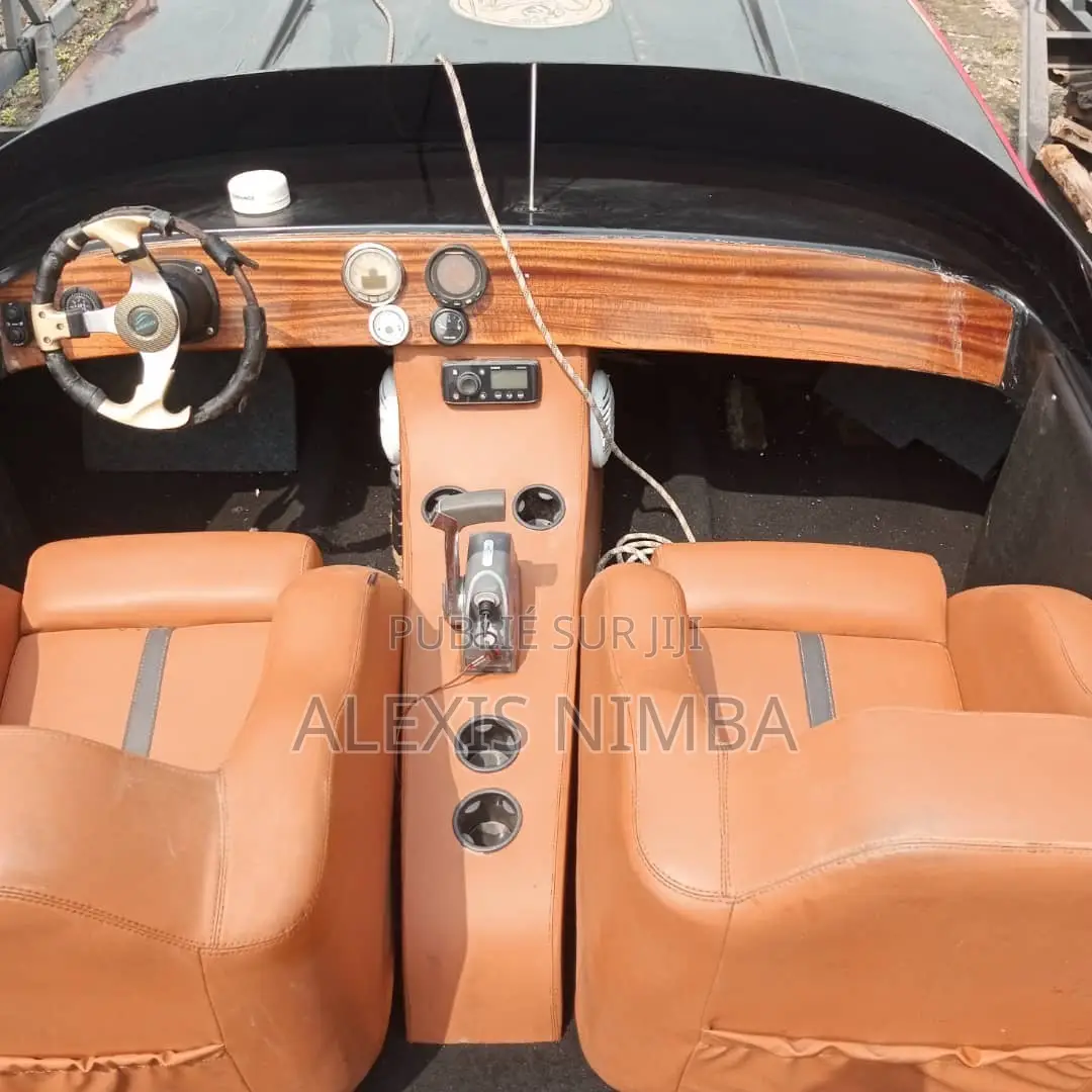 Bateau Batman Debo 300cv a Besoin De Réparation Sans Chariot 9million