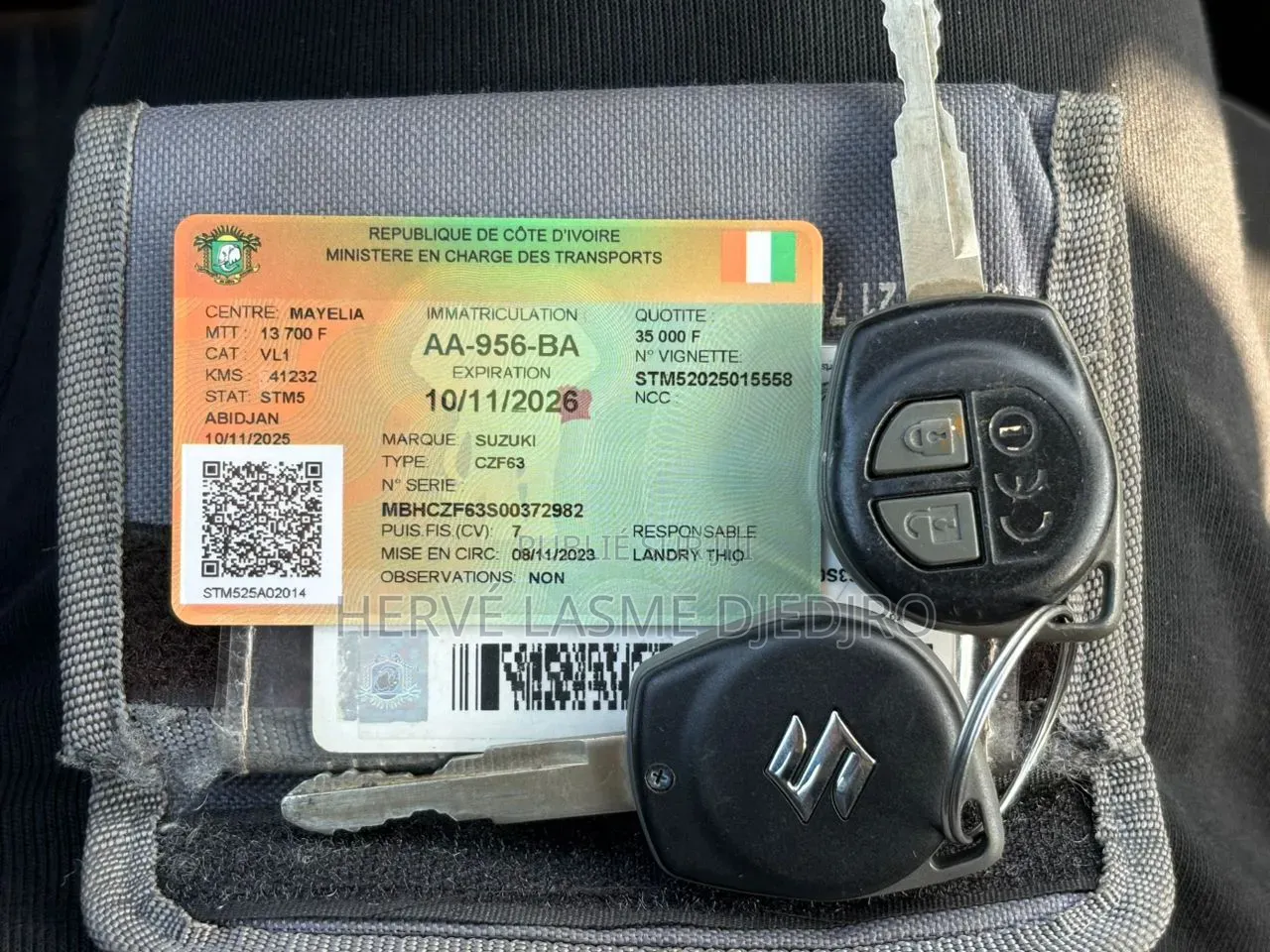 Suzuki Dzire 2024 Blanc