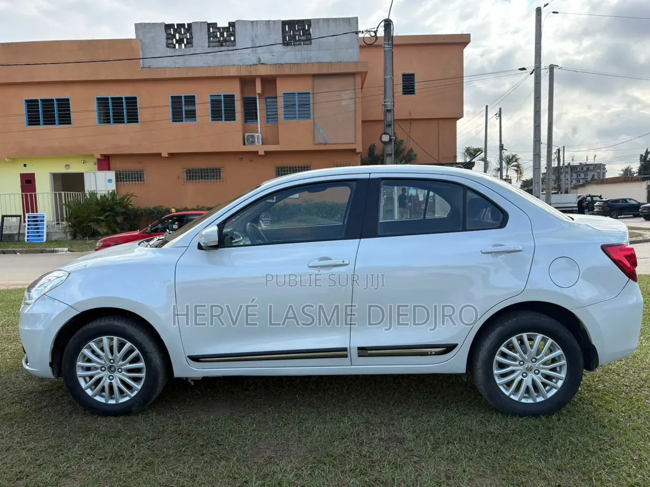 Suzuki Dzire 2024 Blanc