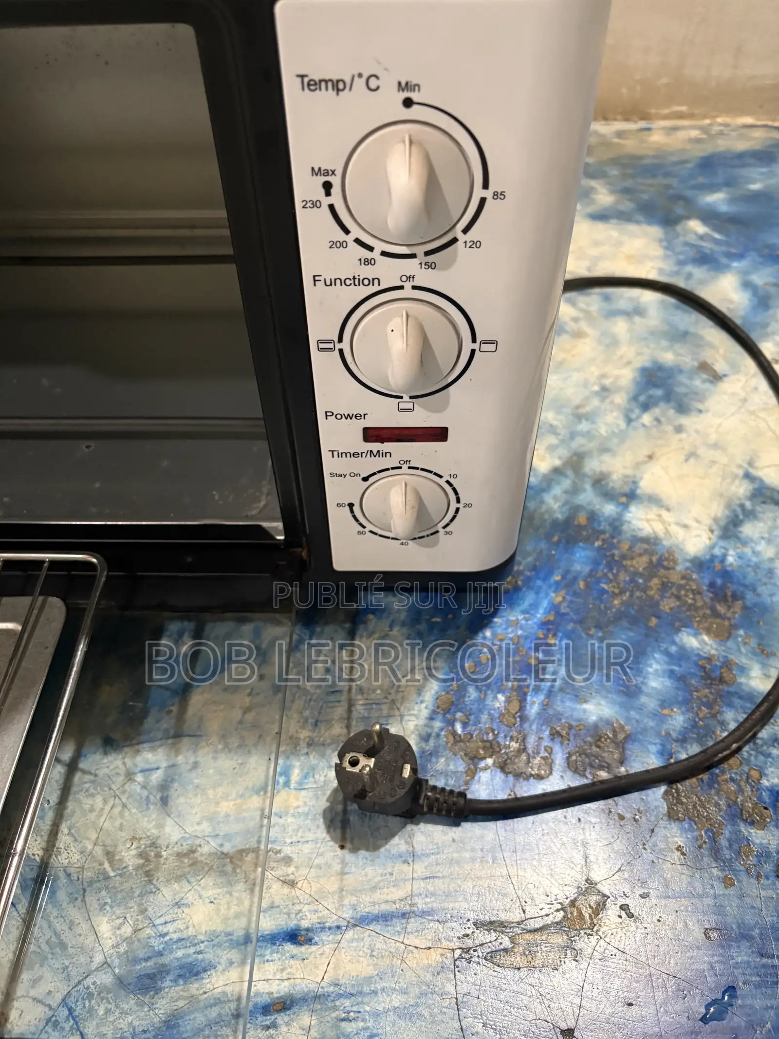 Mini-Four Électrique NASCO (TO9063; 230V~50Hz; 2100W)