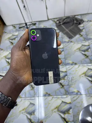 Nouveau Apple iPhone 11 128 GB Noir