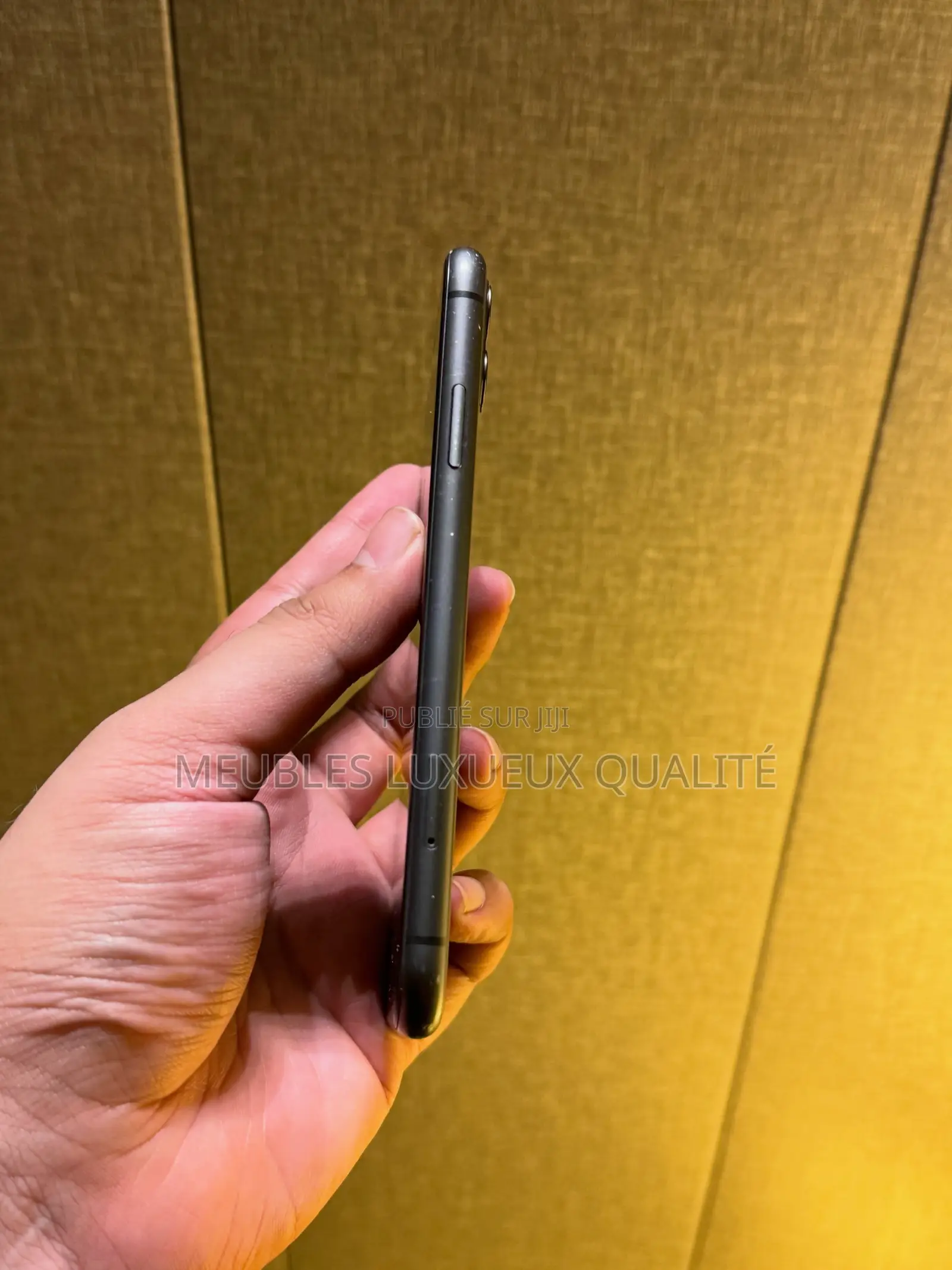Nouveau Apple iPhone 11 128 GB Noir