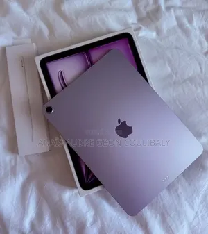 Nouveau Apple iPad (2025) 256 GB Gris