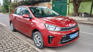 Kia Pegas 2022 Rouge