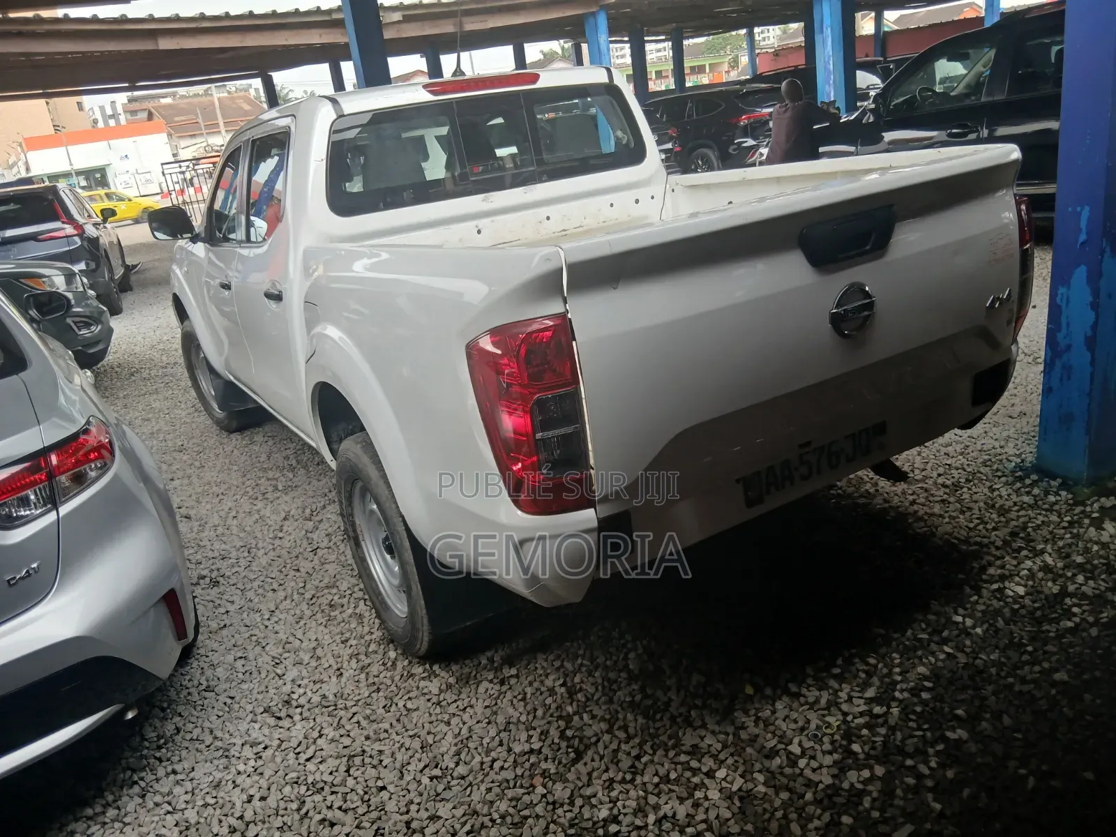 Nissan Navara 2024 Blanc