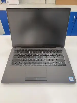 Nouveau Dell Latitude 5300 16GB Intel Core i7 SSD 512GB