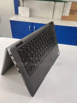 Nouveau Dell Latitude 5300 16GB Intel Core i7 SSD 512GB