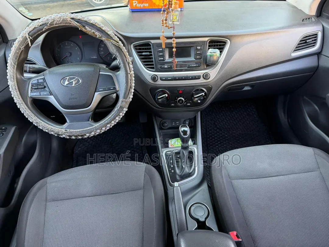 Hyundai Accent 2020 Noir