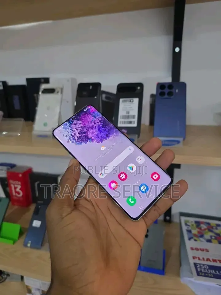 Nouveau Samsung Galaxy S20 128 GB Autre