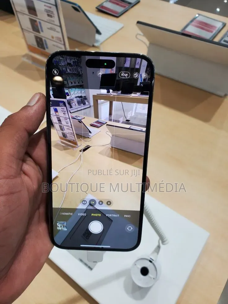 Nouveau Apple iPhone 14 Pro Max 512 GB Noir