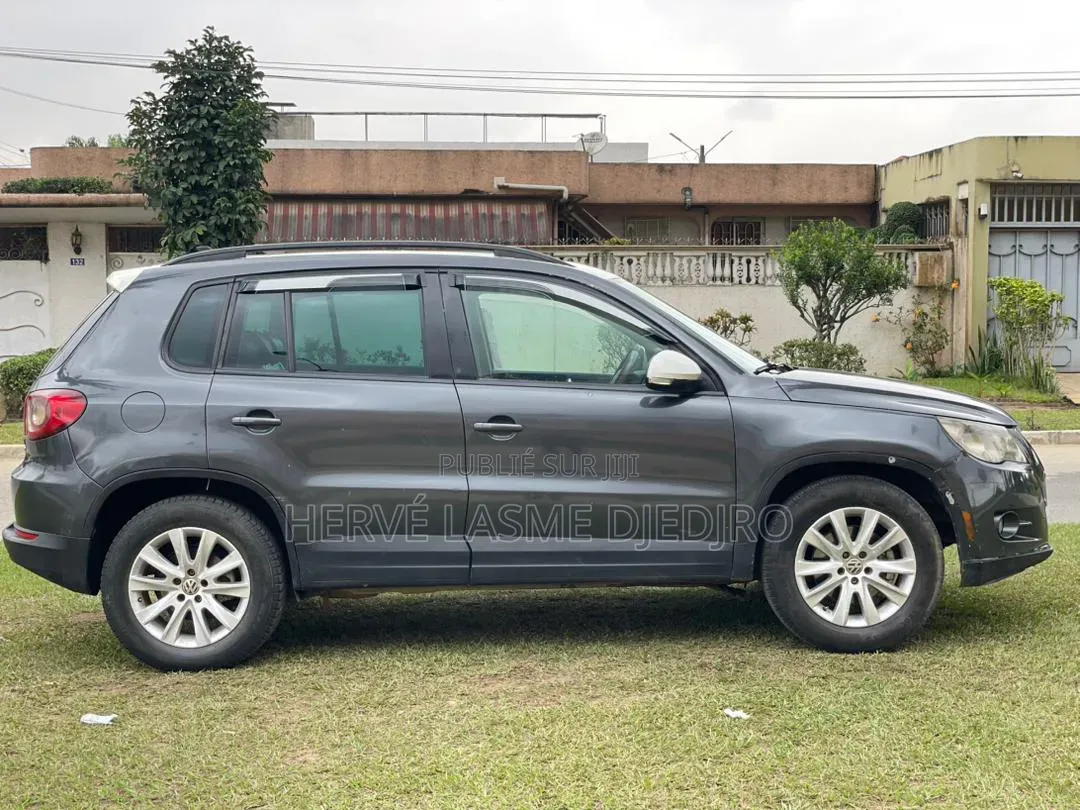 Volkswagen Tiguan 2009 Noir