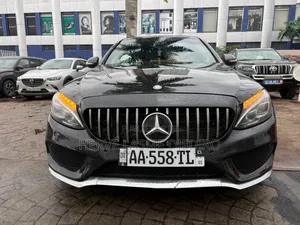 Mercedes-Benz C300 2016 Noir