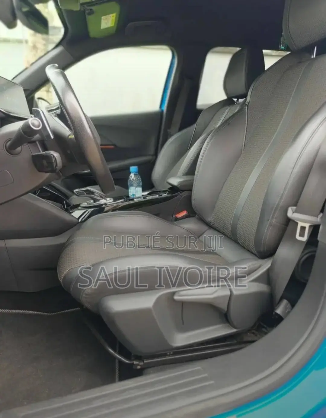 Peugeot Expert 2008 Bleu