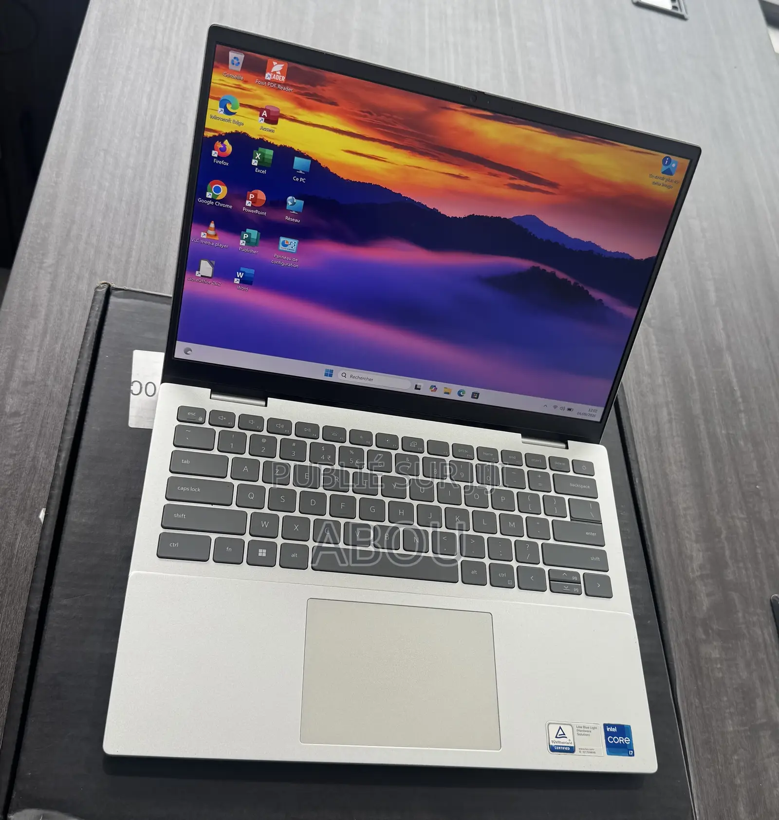Nouveau Ordinateur portable Dell Inspiron 14 16GB Intel Core i7 SSD 1T