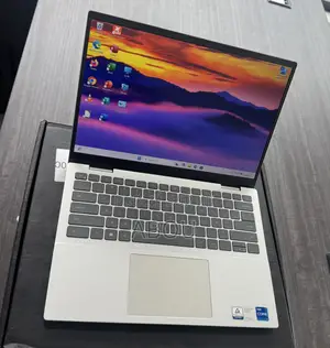 Nouveau Ordinateur portable Dell Inspiron 14 16GB Intel Core i7 SSD 1T