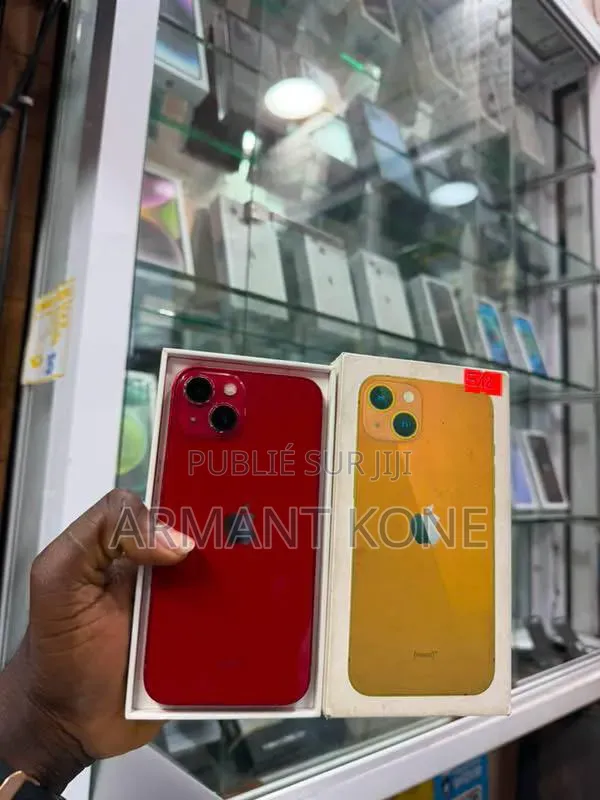 Nouveau Apple iPhone 13 128 GB Rouge