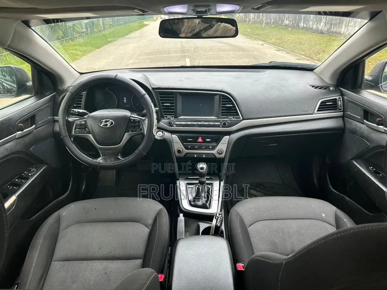 Hyundai Elantra 2018 Noir