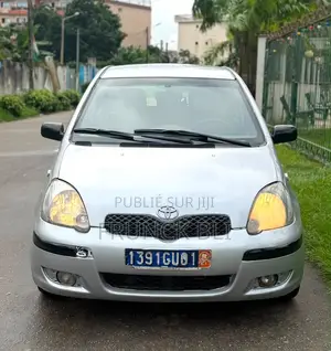 Toyota Yaris 2004 Gris