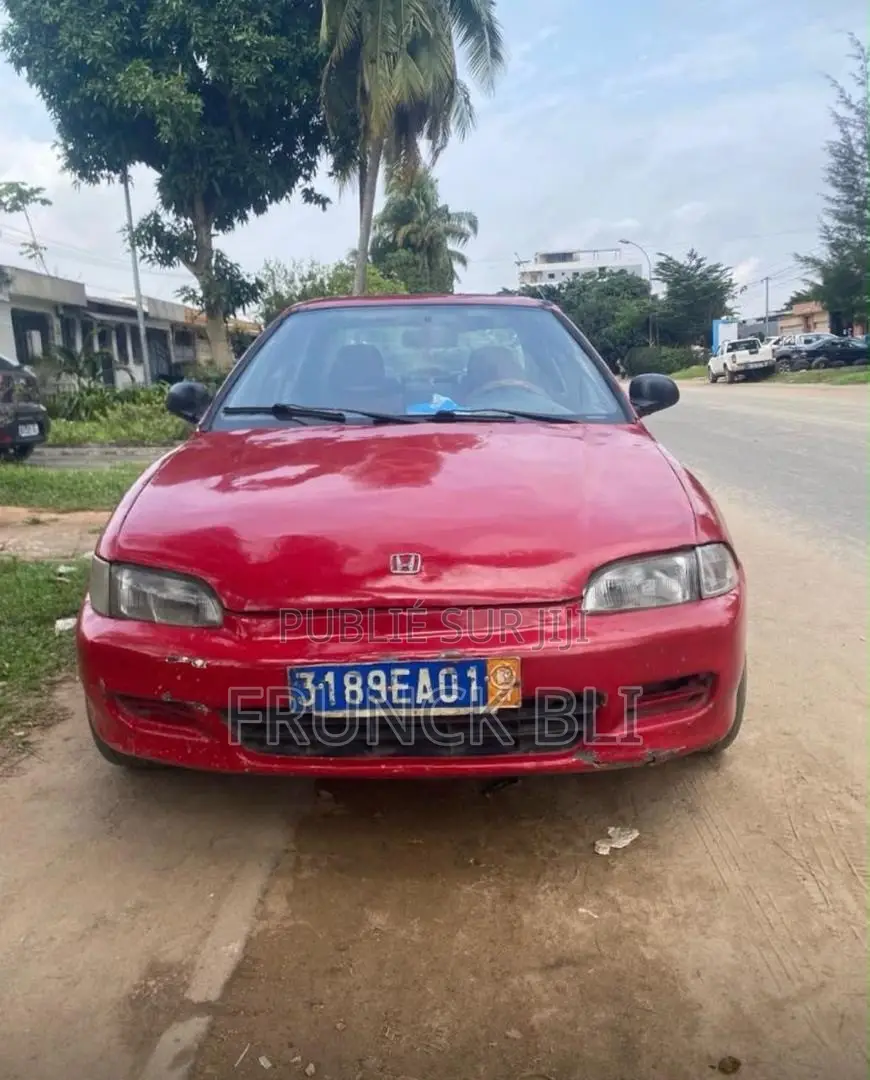 Honda Accord 2000 Rouge