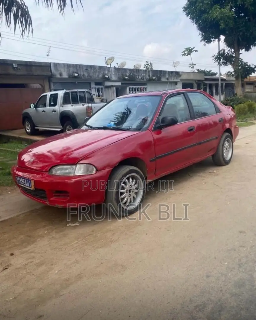 Honda Accord 2000 Rouge