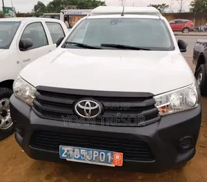 Toyota Hilux 2019 Blanc