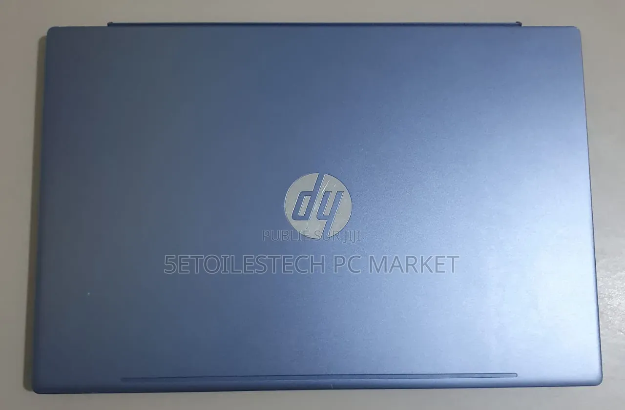 Nouveau Ordinateur portable HP Pavilion 15 8GB Intel Core i5 SSD 256GB